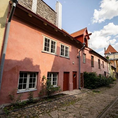 Medieval Home Tallinn Extérieur photo